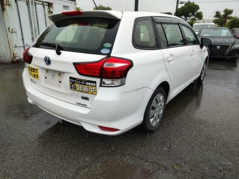 COROLLA FIELDER