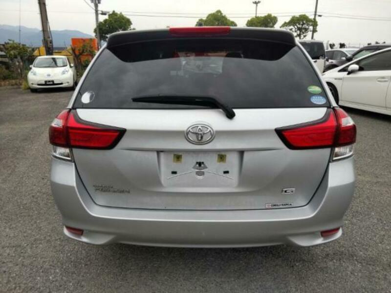COROLLA FIELDER
