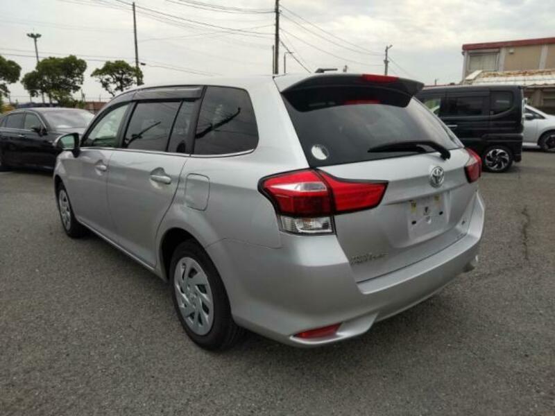 COROLLA FIELDER