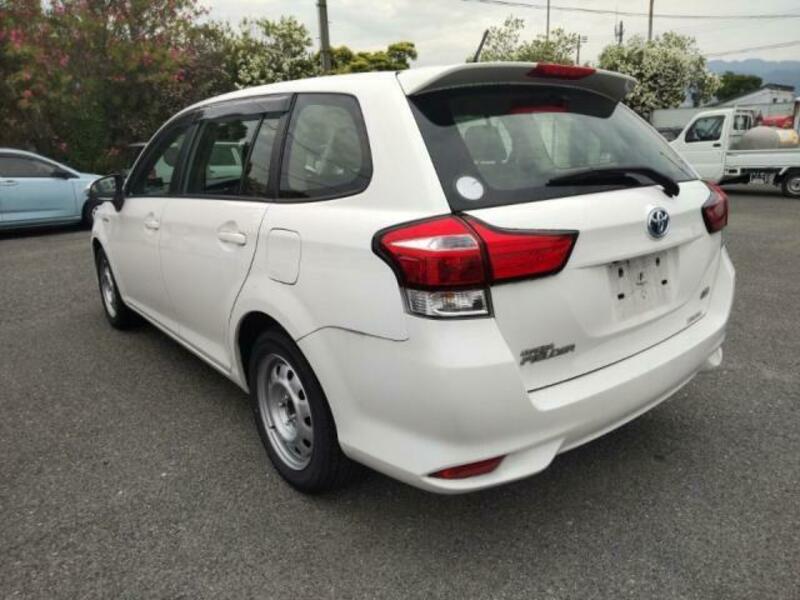COROLLA FIELDER