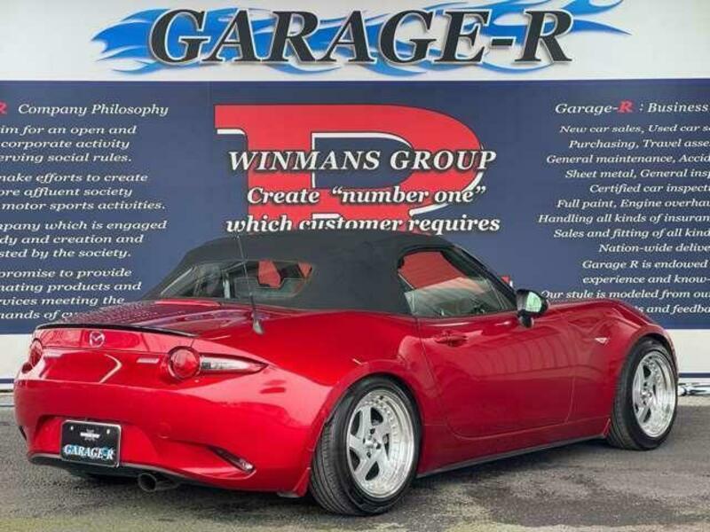 ROADSTER