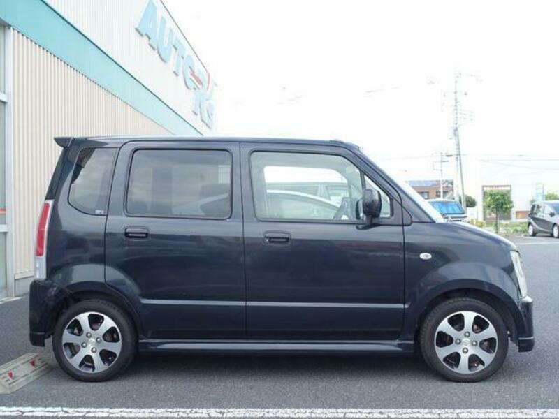 WAGON R