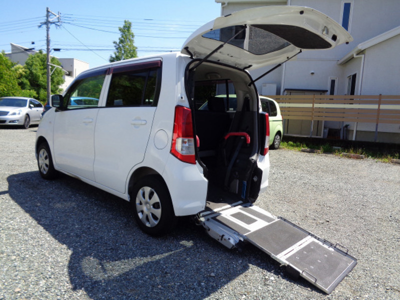 WAGON R-0