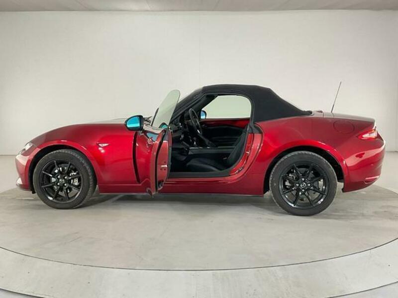 ROADSTER