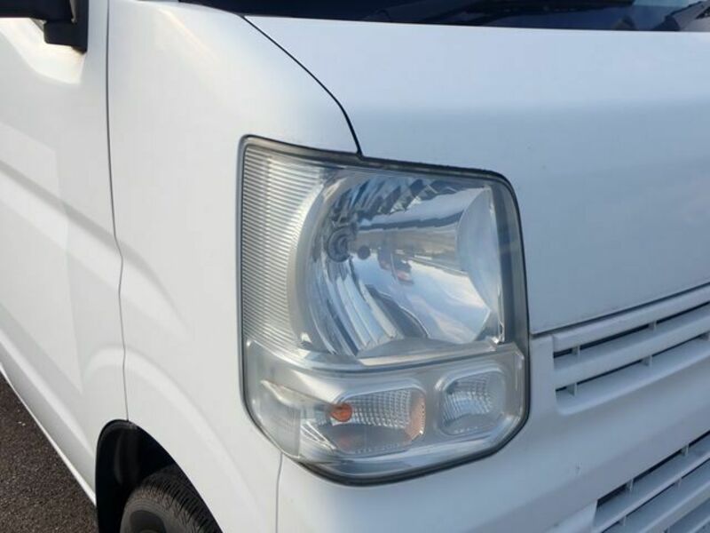 MINICAB VAN