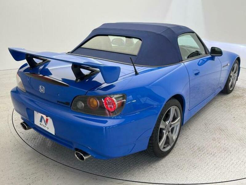 S2000