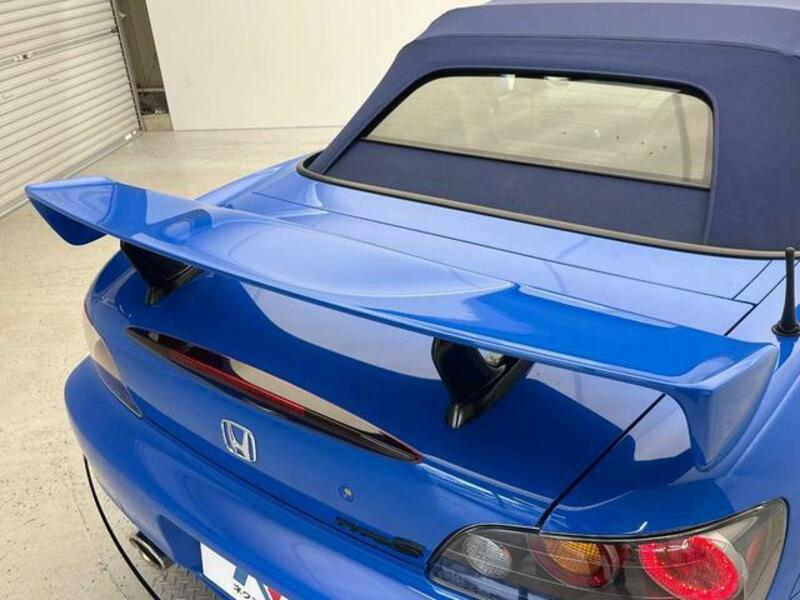 S2000