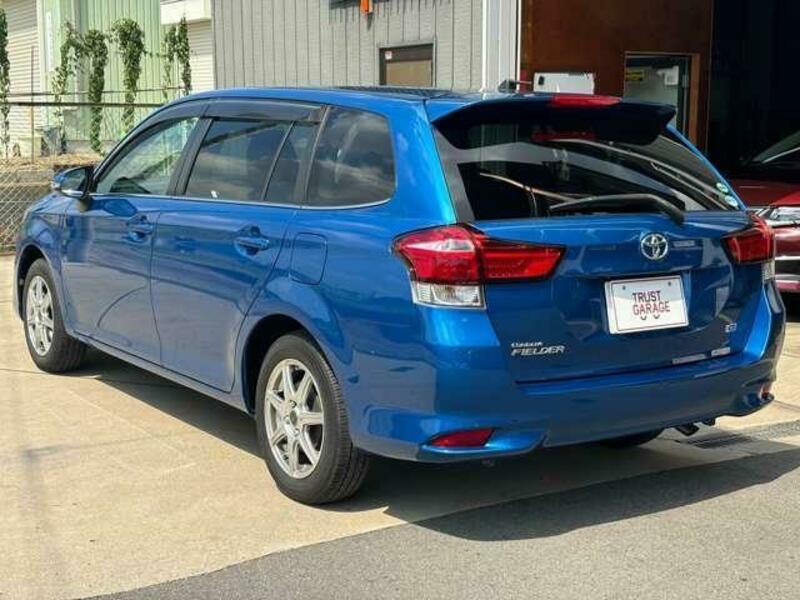 COROLLA FIELDER