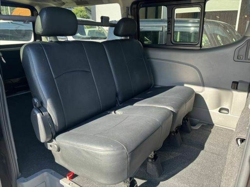 NV350 CARAVAN