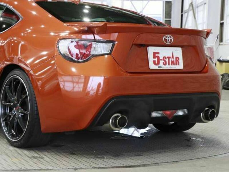 86