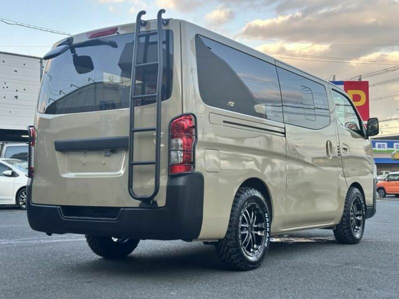 NV350 CARAVAN