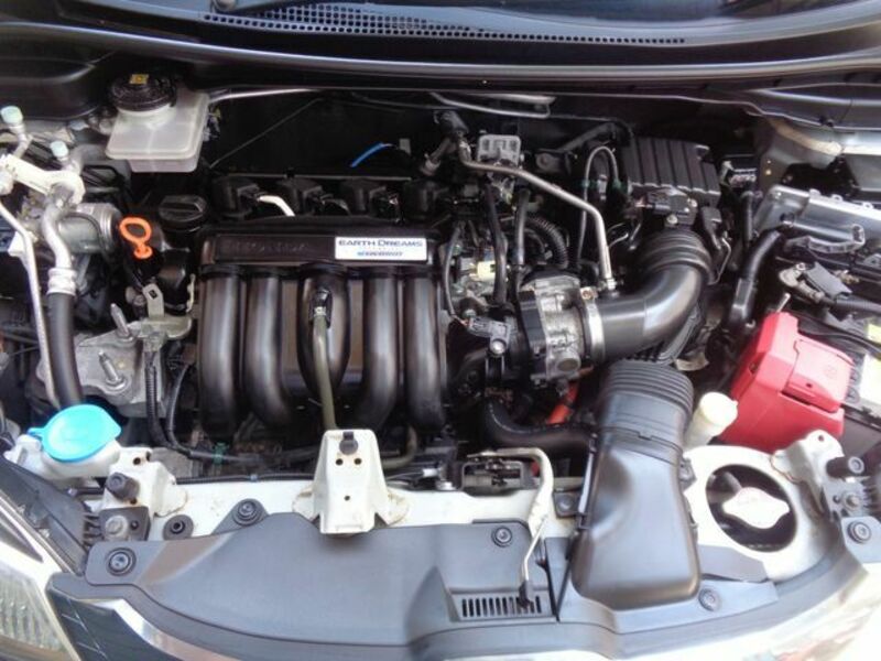 FIT HYBRID
