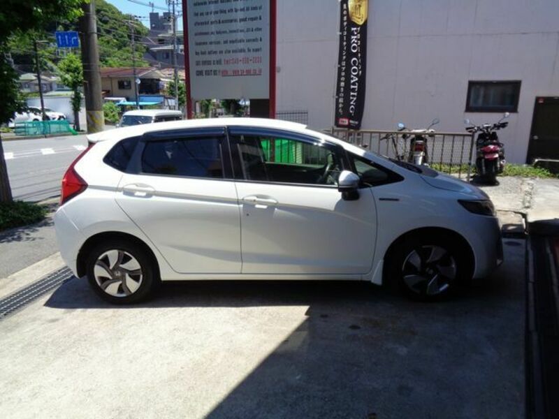 FIT HYBRID