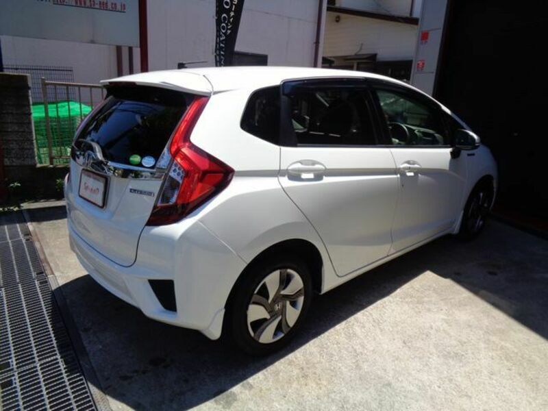 FIT HYBRID