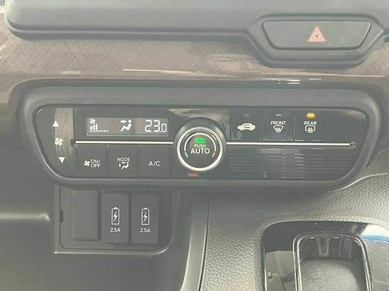 N BOX