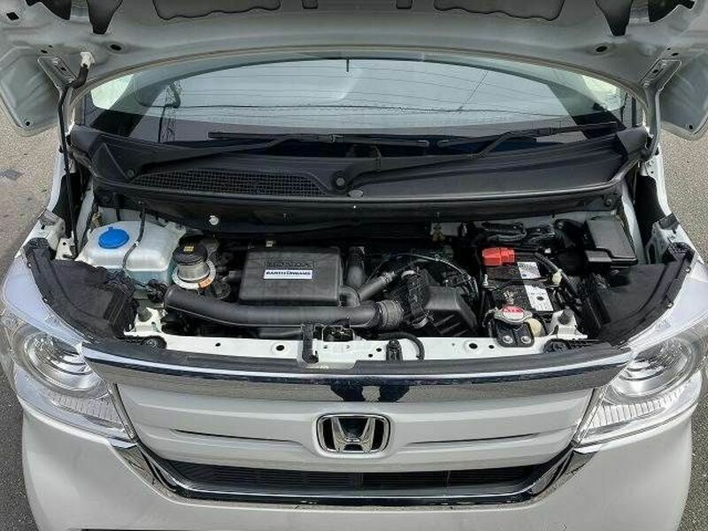 N BOX
