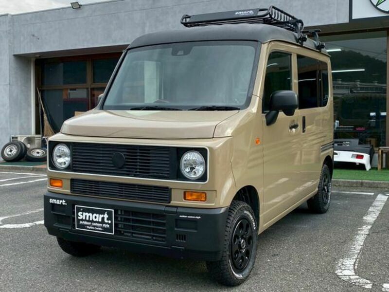 N-VAN