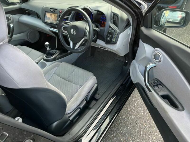 CR-Z