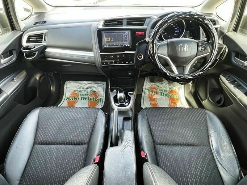 FIT HYBRID
