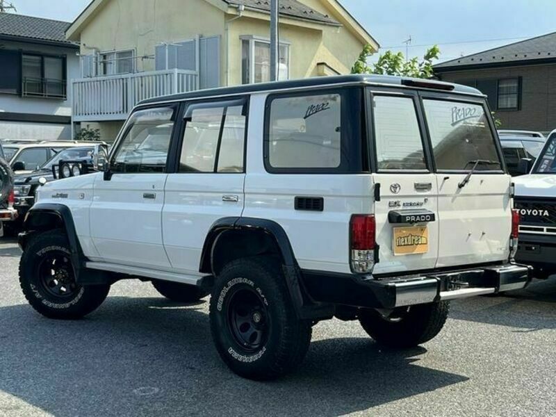 LAND CRUISER PRADO