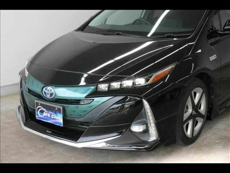 PRIUS PHV