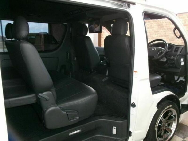 HIACE