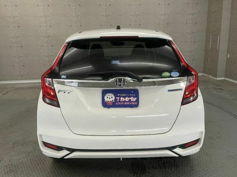 FIT HYBRID