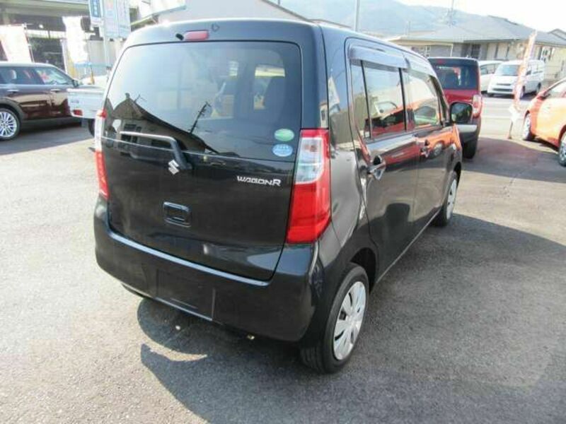 WAGON R