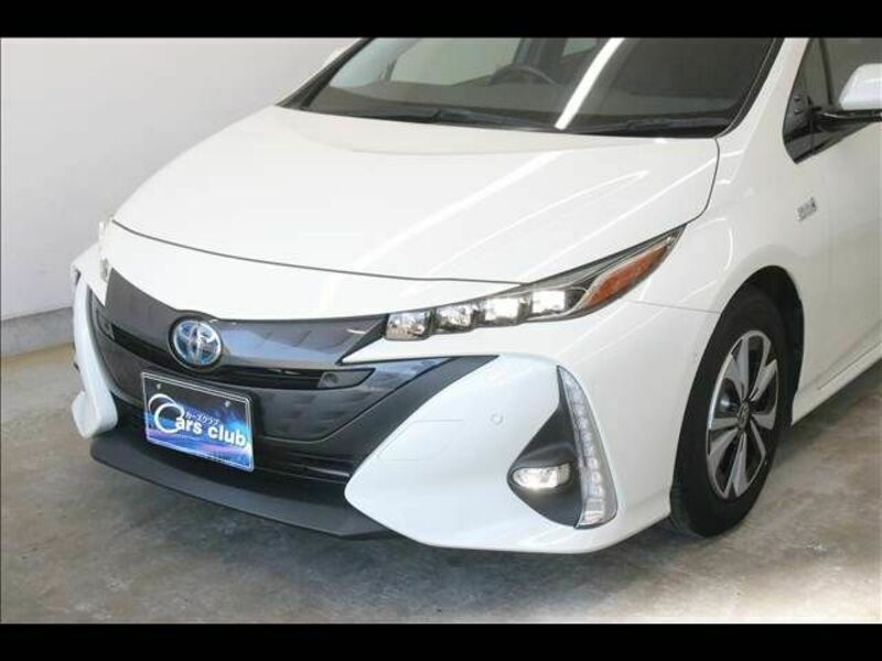PRIUS PHV