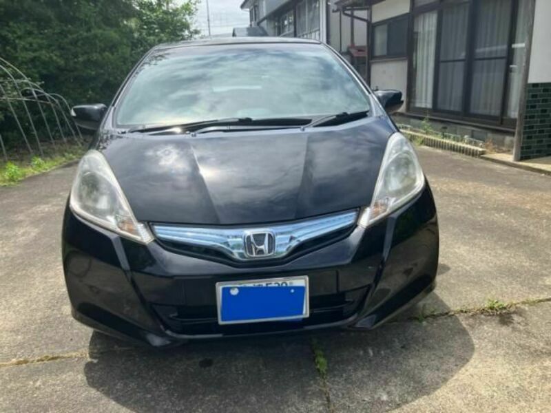 FIT HYBRID