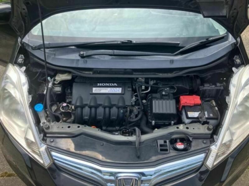 FIT HYBRID