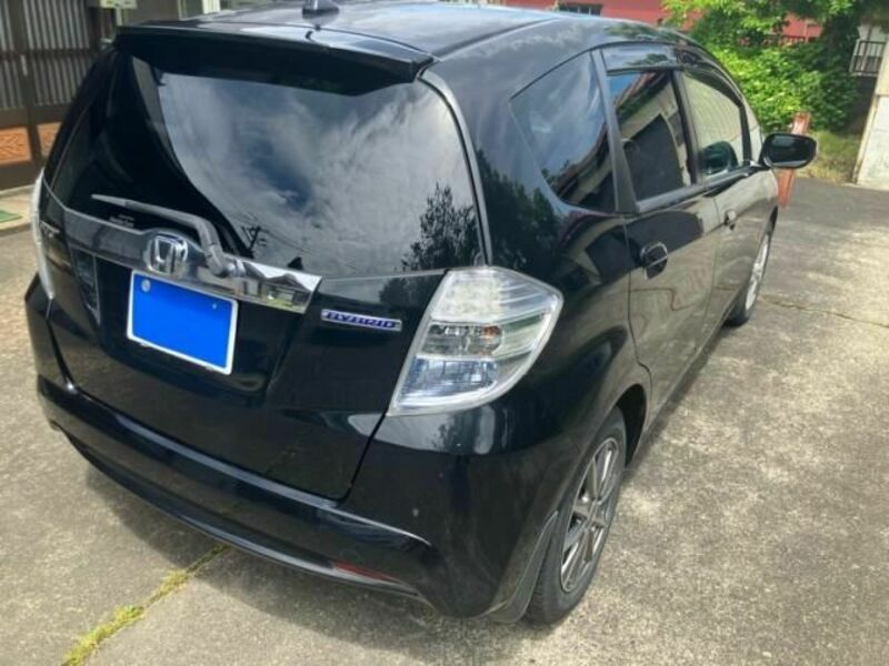 FIT HYBRID
