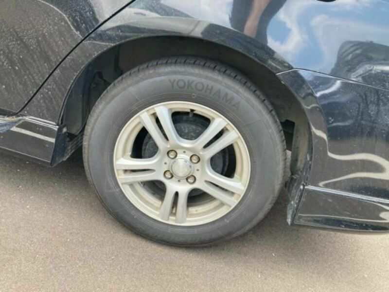 COROLLA FIELDER
