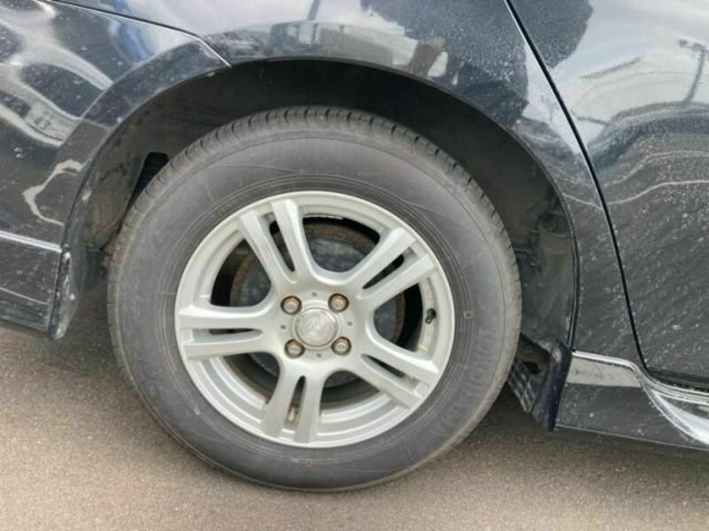 COROLLA FIELDER