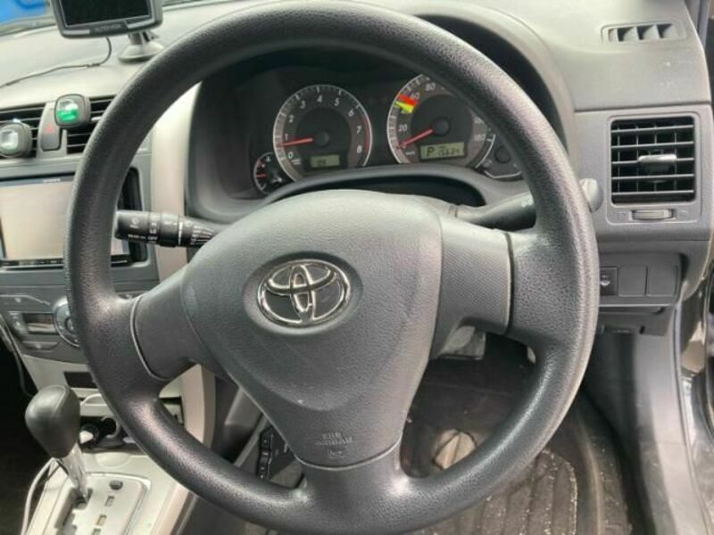 COROLLA FIELDER