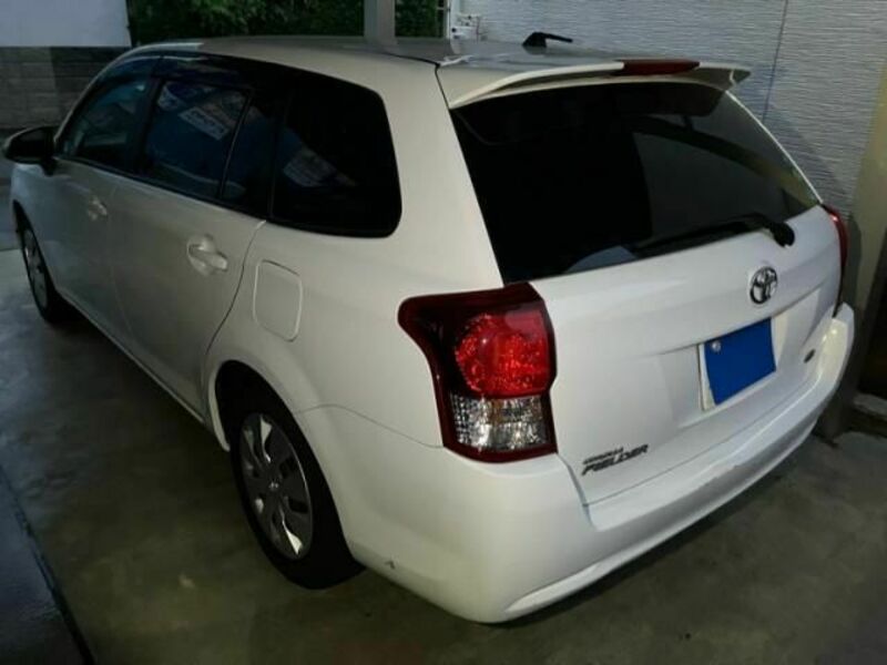 COROLLA FIELDER