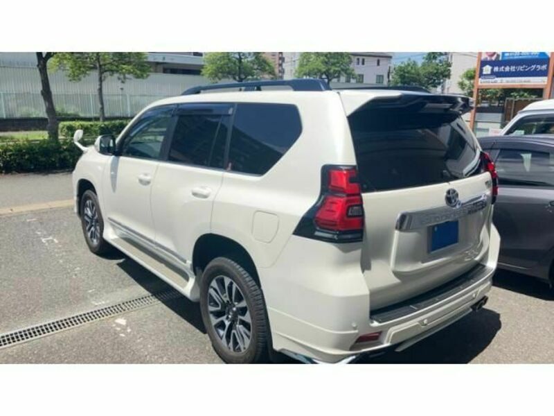 LAND CRUISER PRADO