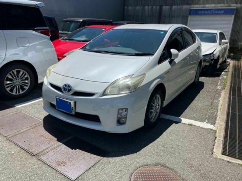 PRIUS-0