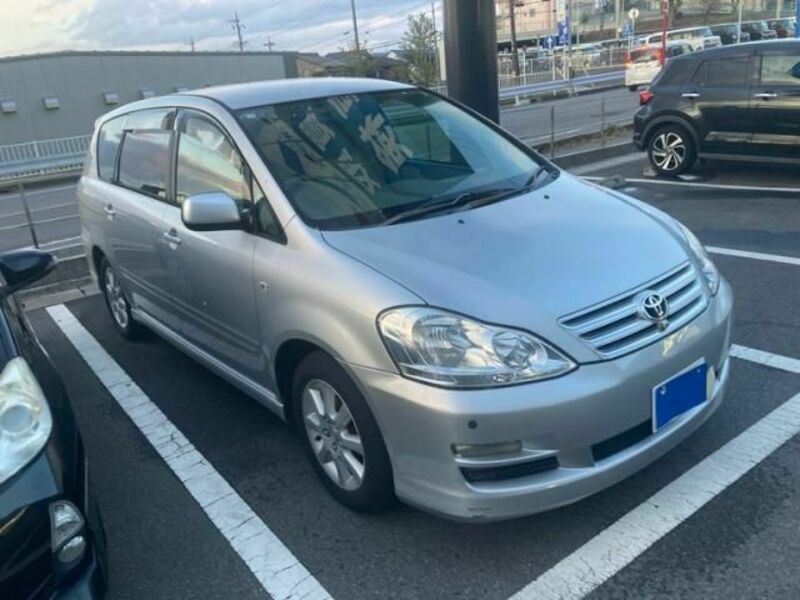 TOYOTA IPSUM