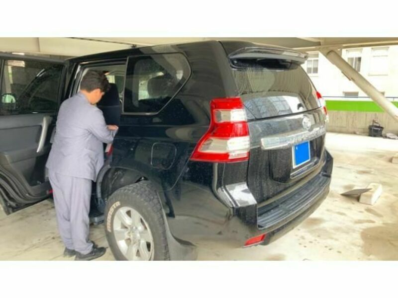 LAND CRUISER PRADO