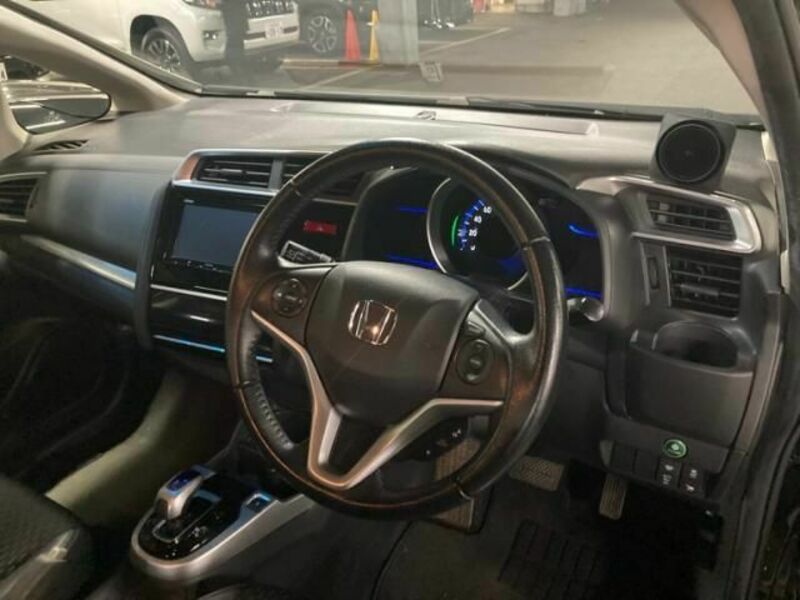 FIT HYBRID