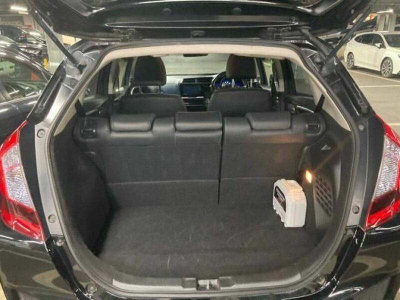 FIT HYBRID