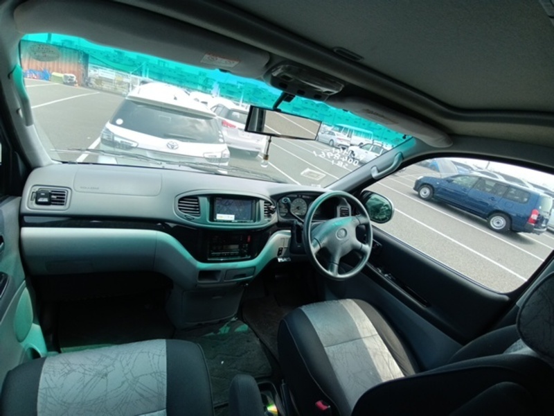 TOURING HIACE