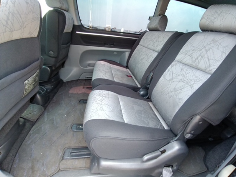 TOURING HIACE