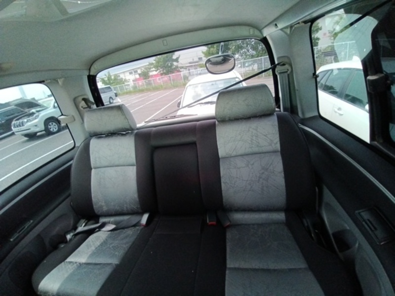 TOURING HIACE