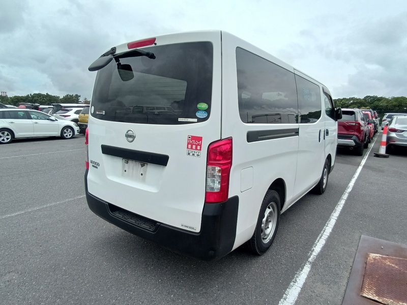 NV350 CARAVAN