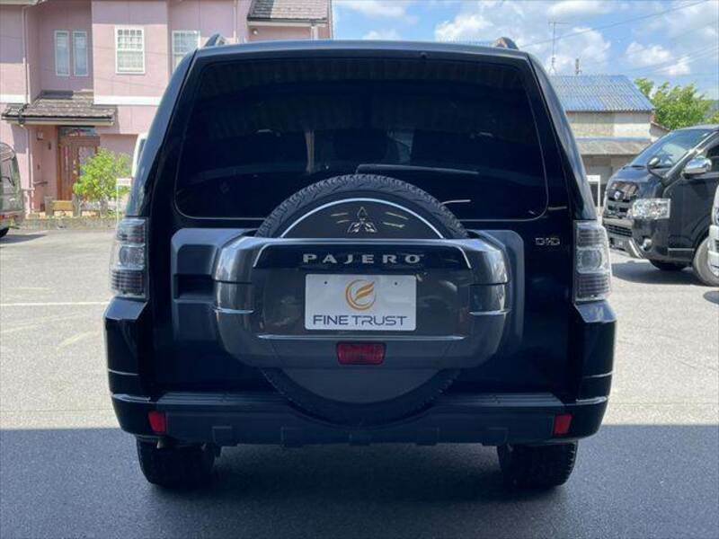 PAJERO