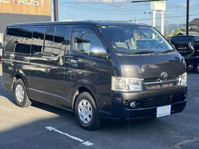 HIACE VAN