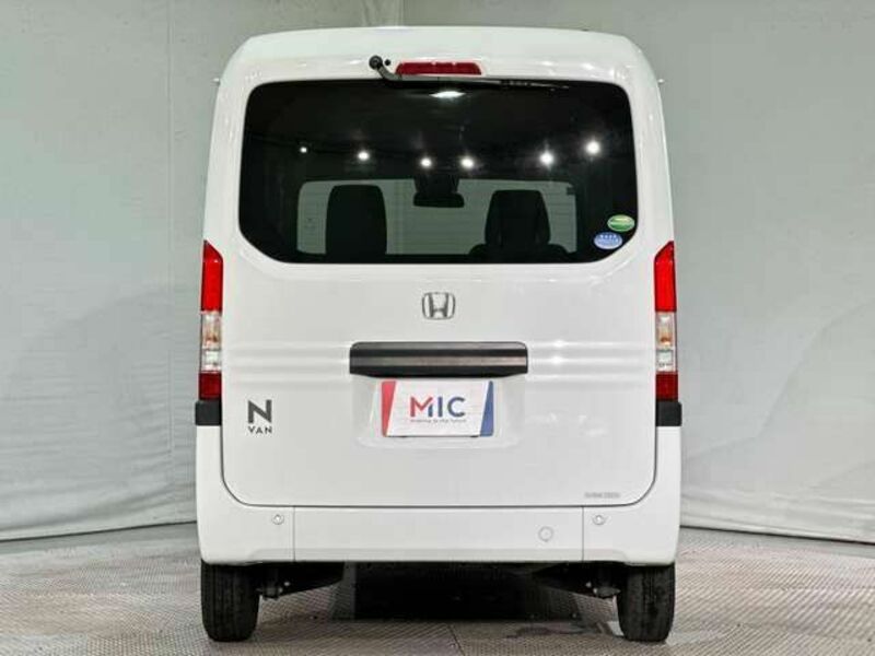 N-VAN