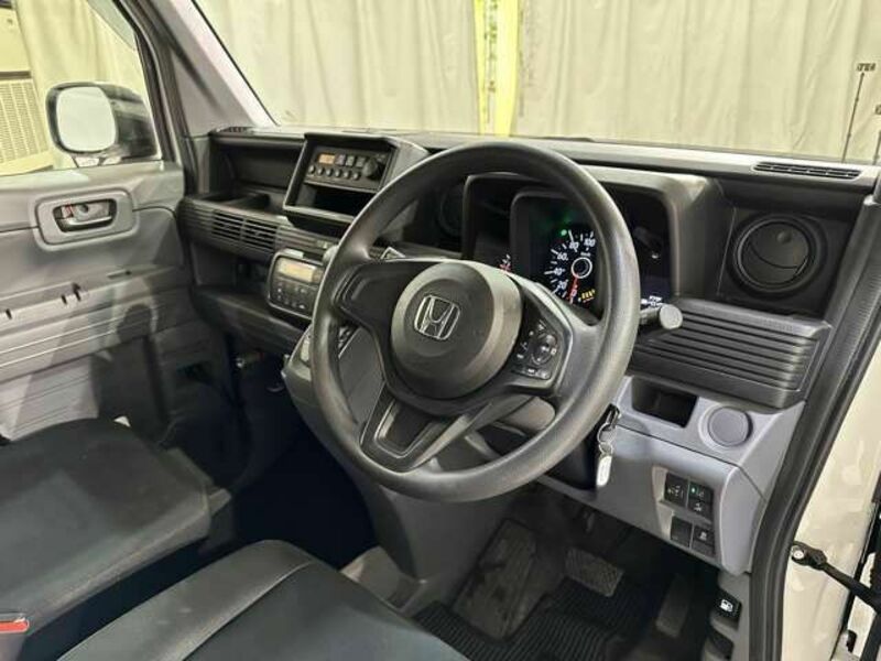 N-VAN